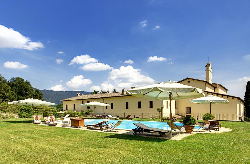 San Pietro Sopra Le Acque Resort & Spa Massa Martana Exteriör bild