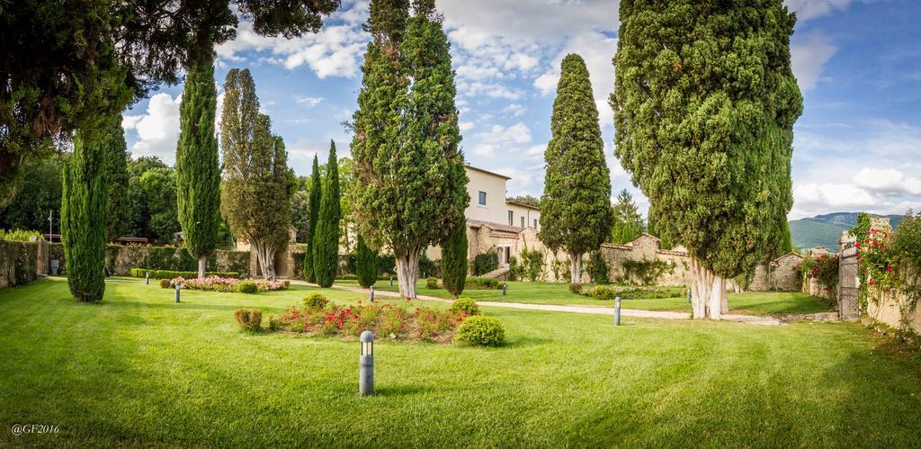 San Pietro Sopra Le Acque Resort & Spa Massa Martana Exteriör bild