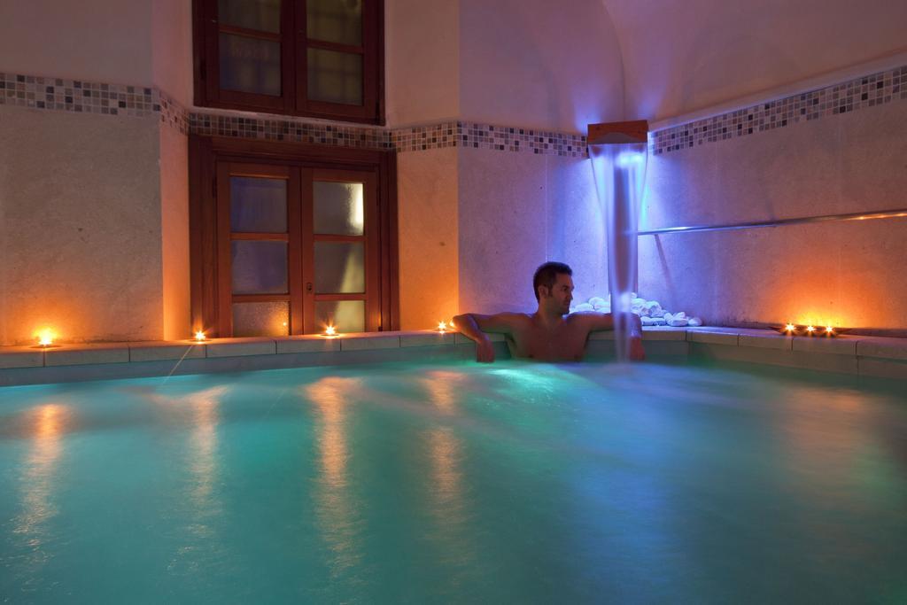 San Pietro Sopra Le Acque Resort & Spa Massa Martana Exteriör bild